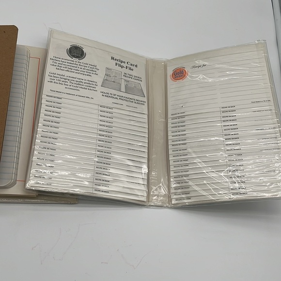 General Mills Gold Medal Recipe Album and Recipe Card Flip File - Picture 6 of 8